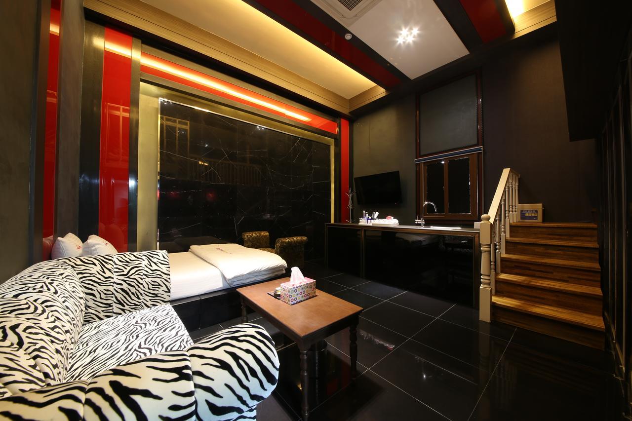 Daegu Piano Motel Esterno foto