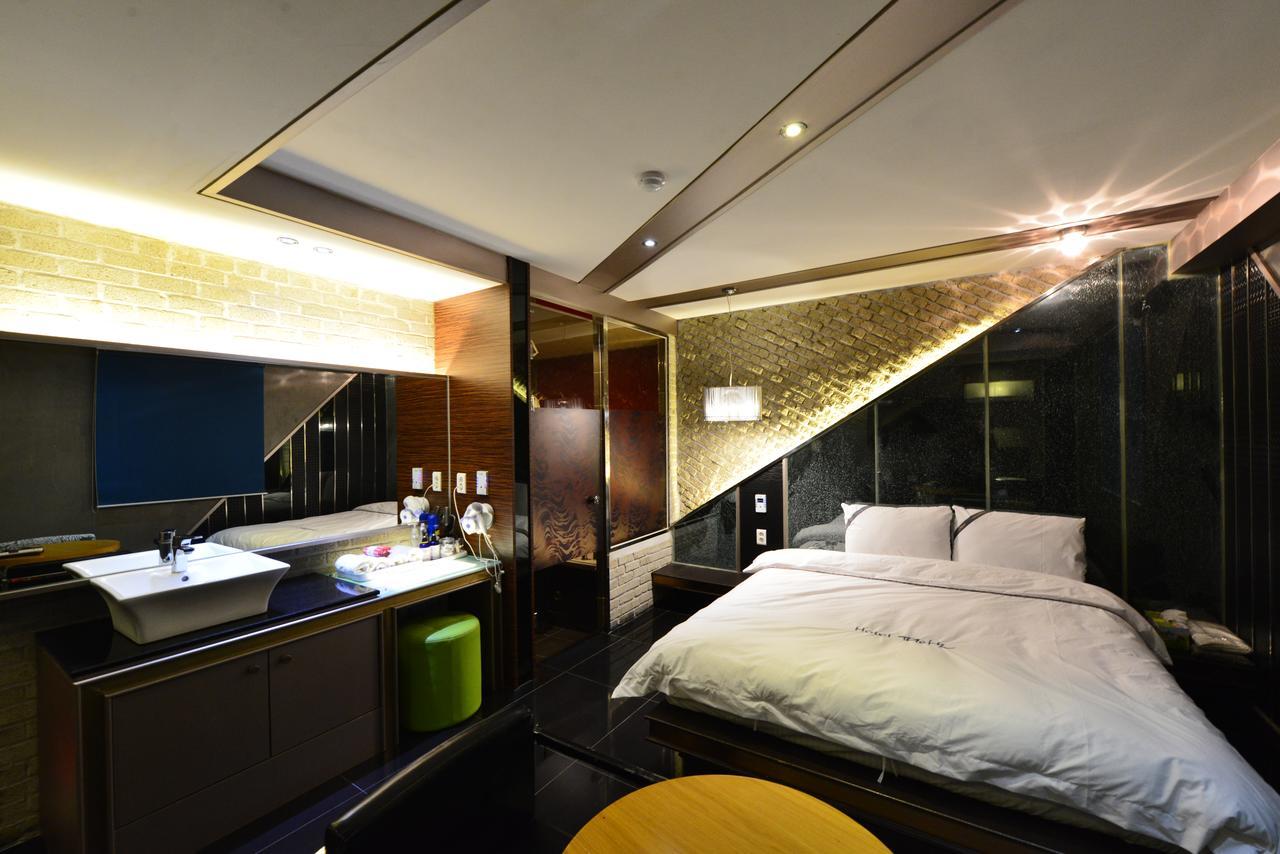 Daegu Piano Motel Esterno foto
